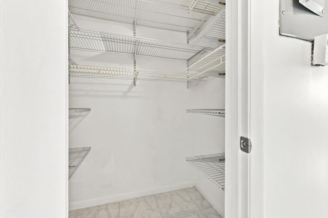 310 OAKRIDGE R Court 310, Deerfield Beach, FL 33442
