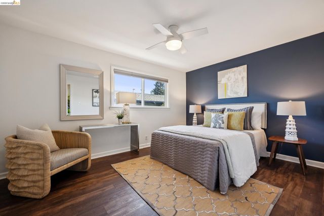 2207 Damuth St 2, Oakland, CA 94602