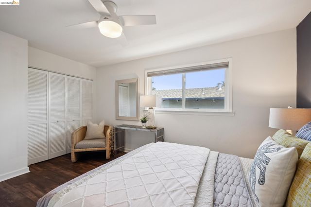 2207 Damuth St 2, Oakland, CA 94602