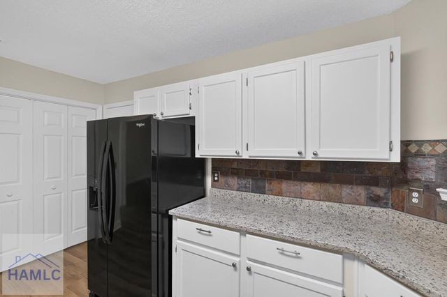 404 Wood Dale Drive, Hinesville, GA 31313