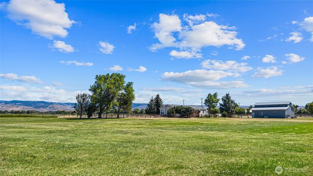 3510 Lyons Road, Ellensburg, WA 98926