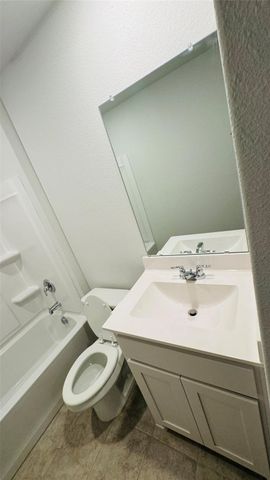 4177 Crooked Bend Drive, Fort Worth, TX 76036