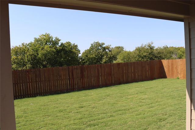 4177 Crooked Bend Drive, Fort Worth, TX 76036