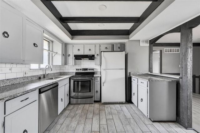 2802 N 82nd Street, Kansas City, KS 66109