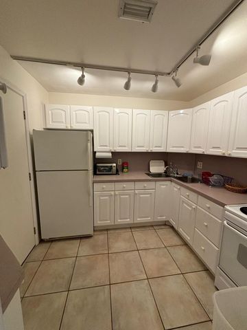 1770 E Las Olas Boulevard 404, Fort Lauderdale, FL 33301