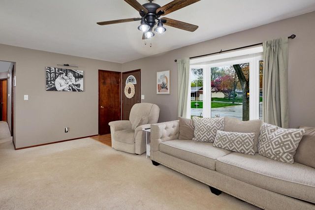 6199 River Trail DRIVE, Milwaukee, WI 53225