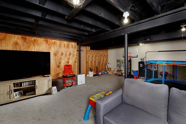 6199 River Trail DRIVE, Milwaukee, WI 53225