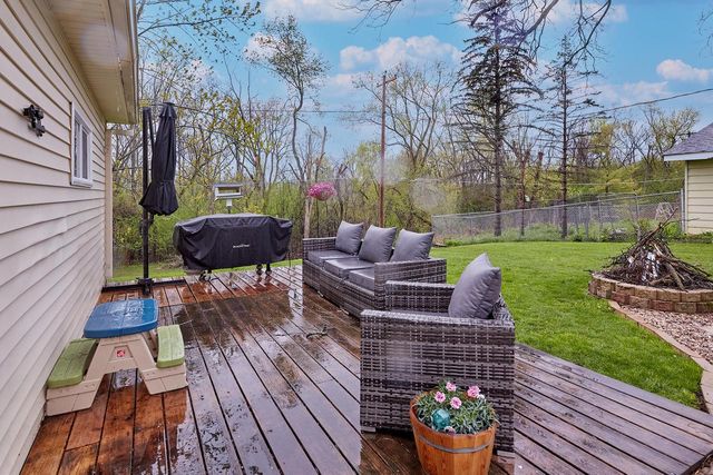 6199 River Trail DRIVE, Milwaukee, WI 53225