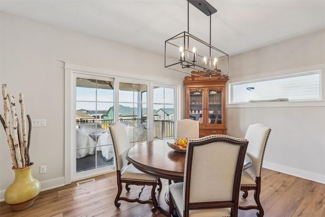 2719 Blooming Heights Drive, Norwalk, IA 50211