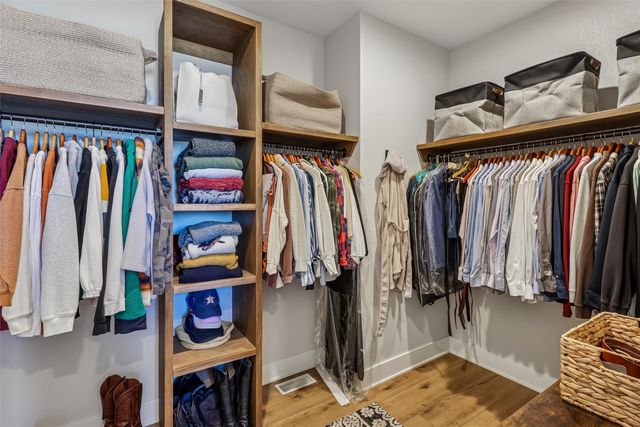 2719 Blooming Heights Drive, Norwalk, IA 50211