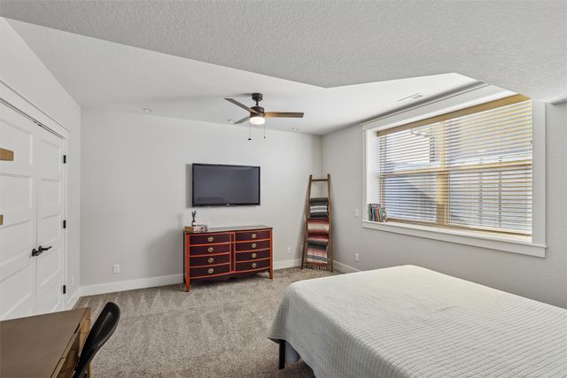 2719 Blooming Heights Drive, Norwalk, IA 50211