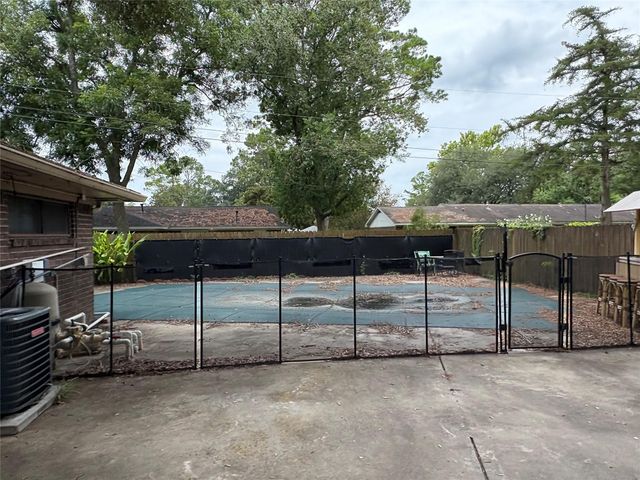 1303 Mac Drive, Sweeny, TX 77480
