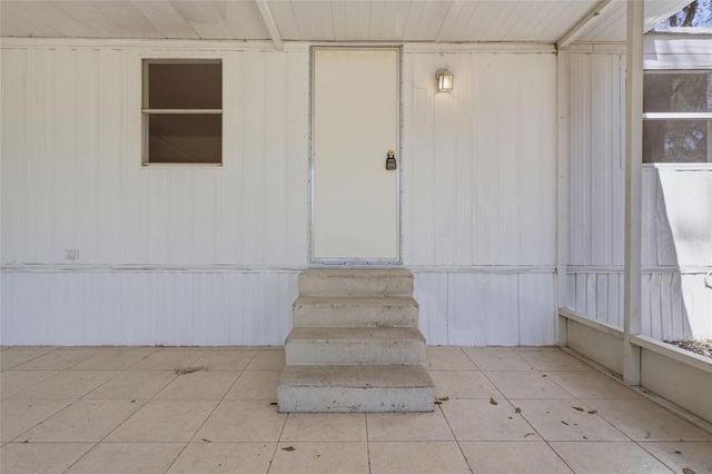 13401 PALM DRIVE, Astatula, FL 34705