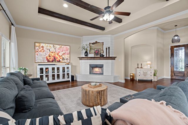 112 Eagle Moor Lane, Weatherford, TX 76087