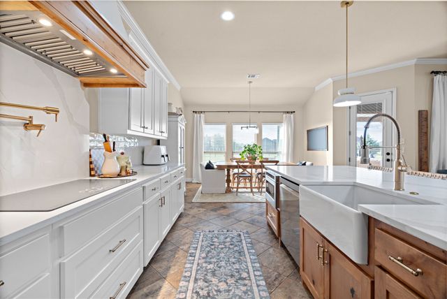 112 Eagle Moor Lane, Weatherford, TX 76087