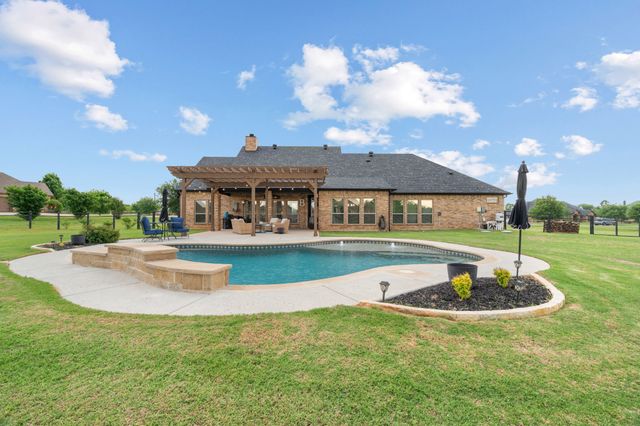 112 Eagle Moor Lane, Weatherford, TX 76087