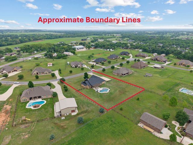 112 Eagle Moor Lane, Weatherford, TX 76087