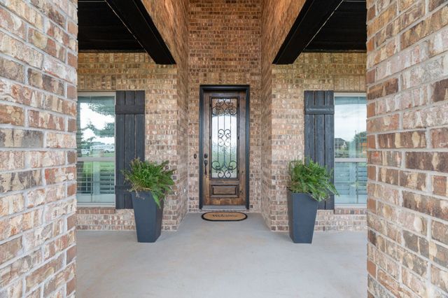 112 Eagle Moor Lane, Weatherford, TX 76087