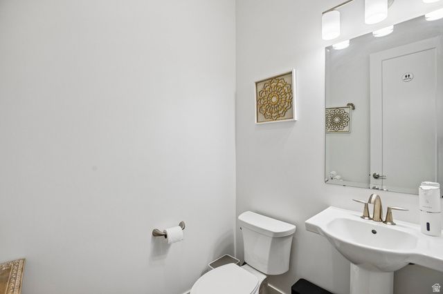 14907 S THORNTREE LN, Herriman, UT 84096