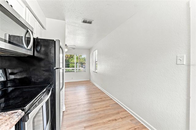 652 N JACKSON STREET, Eagle Lake, FL 33839