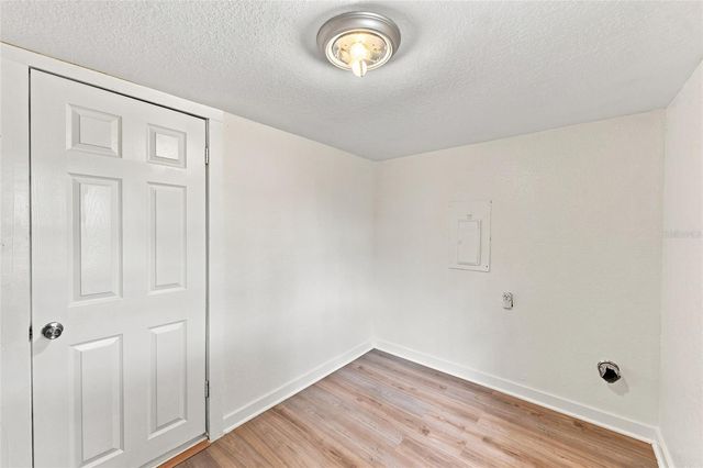 652 N JACKSON STREET, Eagle Lake, FL 33839