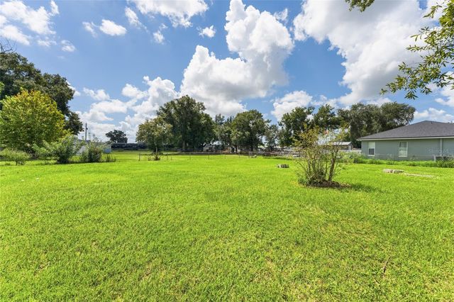 652 N JACKSON STREET, Eagle Lake, FL 33839
