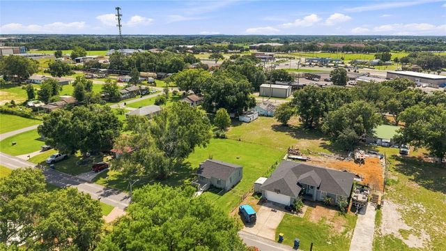 652 N JACKSON STREET, Eagle Lake, FL 33839