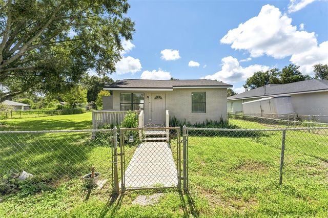 652 N JACKSON STREET, Eagle Lake, FL 33839