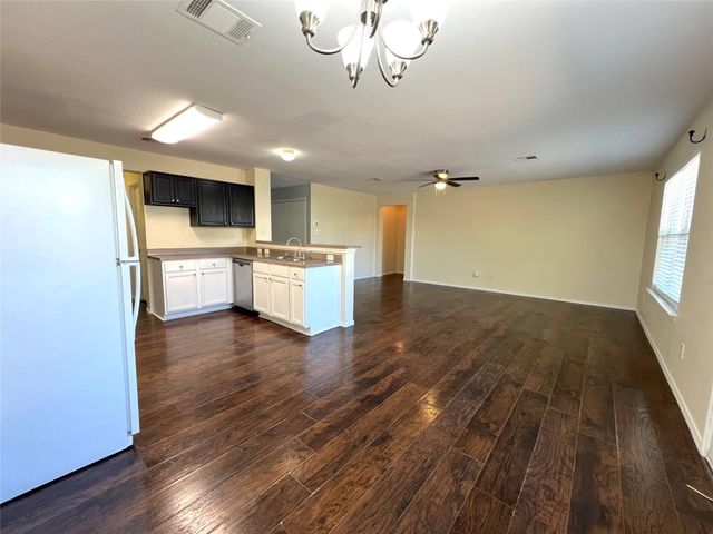 125 Dandelion LOOP, Kyle, TX 78640