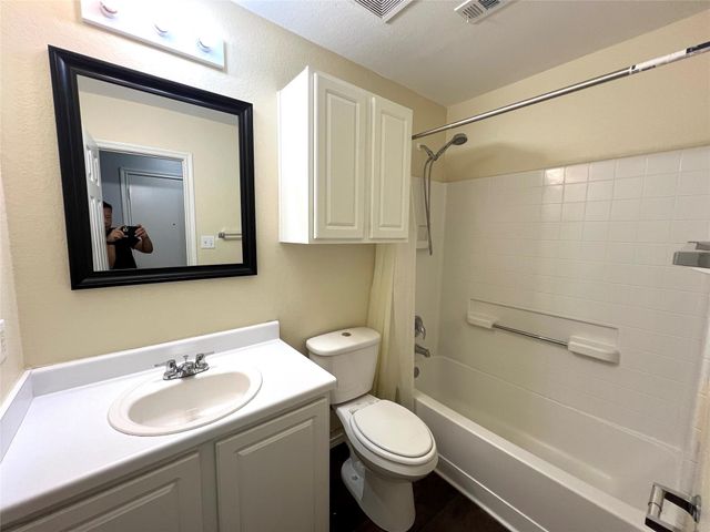 125 Dandelion LOOP, Kyle, TX 78640