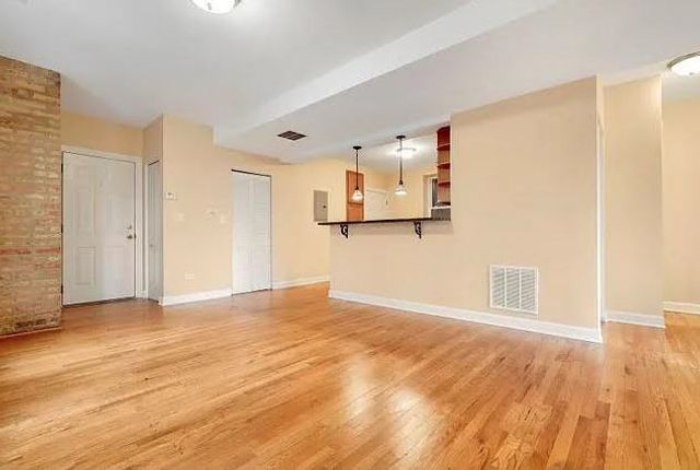 2338 W Granville Avenue 2, Chicago, IL 60659