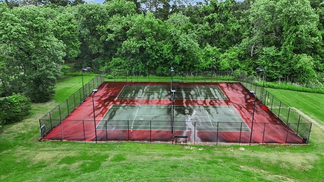14663 Diamond Shores, Willis, TX 77378