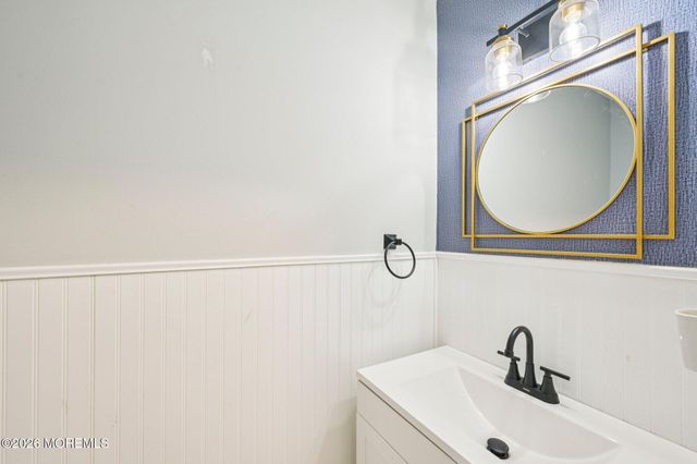 20 Greenwich Drive 2206, Galloway, NJ 08205
