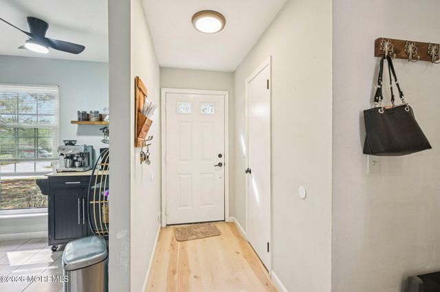 20 Greenwich Drive 2206, Galloway, NJ 08205