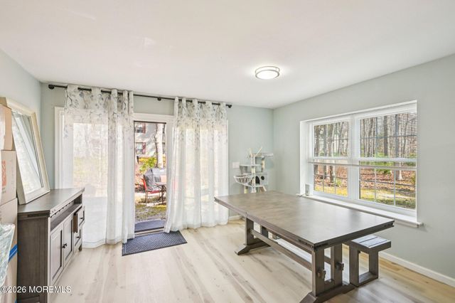 20 Greenwich Drive 2206, Galloway, NJ 08205