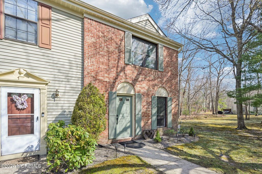 20 Greenwich Drive 2206, Galloway, NJ 08205