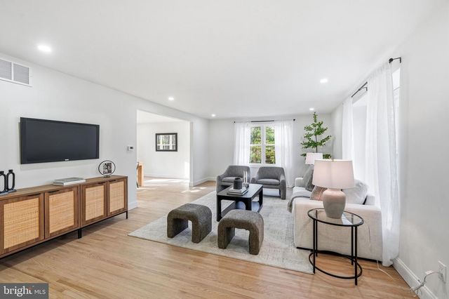 1309 MARLKRESS RD, Cherry Hill, NJ 08003