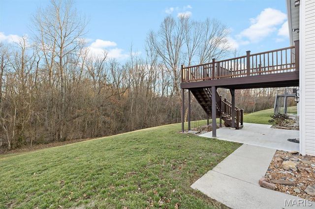 1675 Lakepointe Estates Drive, O'fallon, IL 62269
