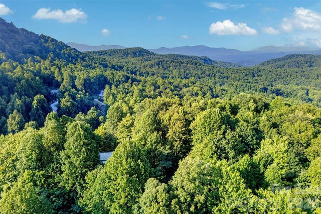 10 Camp Elliott Road, Black Mountain, NC 28711