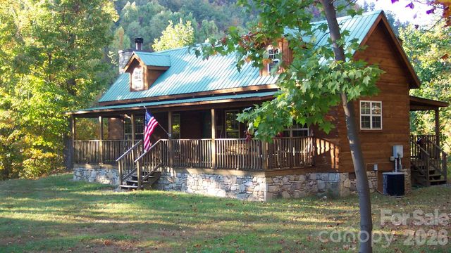 10 Camp Elliott Road, Black Mountain, NC 28711