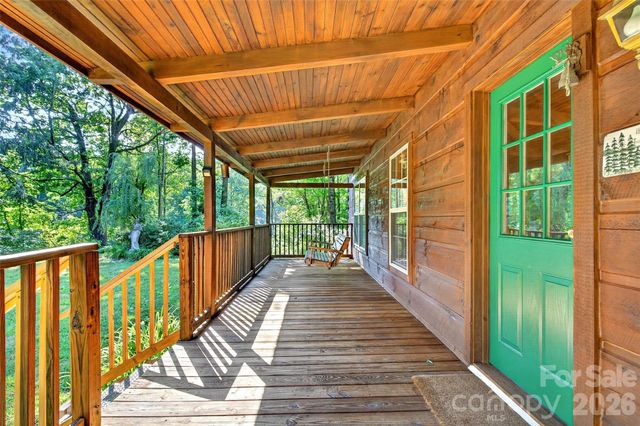 10 Camp Elliott Road, Black Mountain, NC 28711