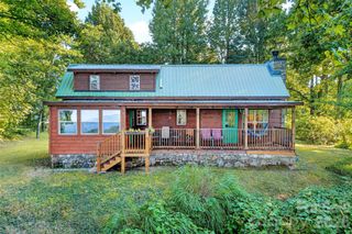 10 Camp Elliott Road, Black Mountain, NC 28711