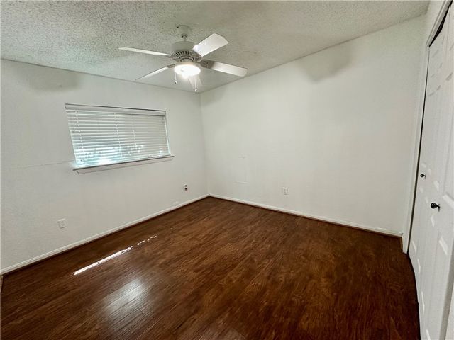 4241 Lake Tahoe Dr, Corpus Christi, TX 78413