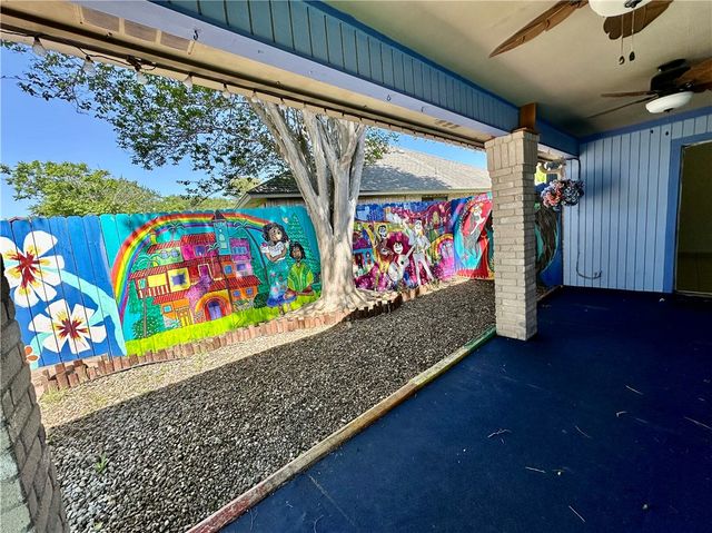 4241 Lake Tahoe Dr, Corpus Christi, TX 78413