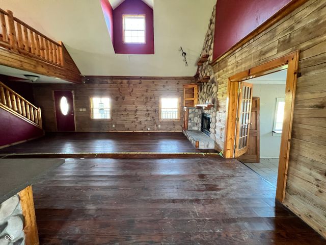 1913 E County Road 400 S, New Castle, IN 47362
