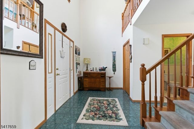 5 Lee Pl, Bridgewater Twp., NJ 08807