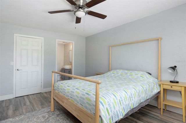 3281 38TH WAY S C, St Petersburg, FL 33711