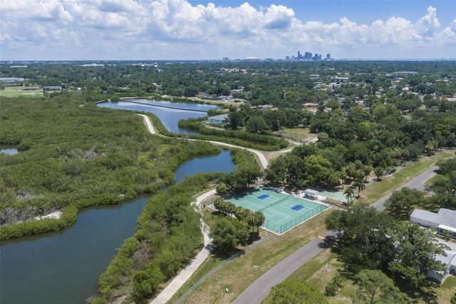 3281 38TH WAY S C, St Petersburg, FL 33711