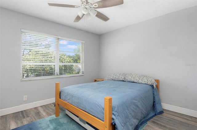3281 38TH WAY S C, St Petersburg, FL 33711