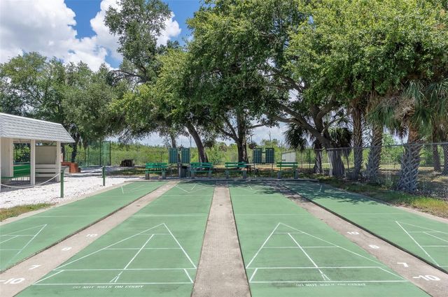 3281 38TH WAY S C, St Petersburg, FL 33711